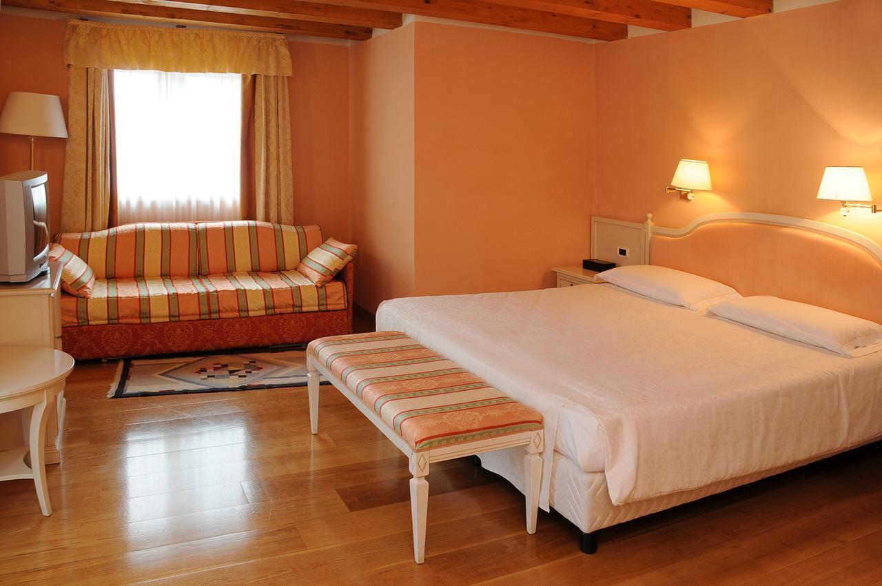 Hotel Dolomiti Moena Exterior foto